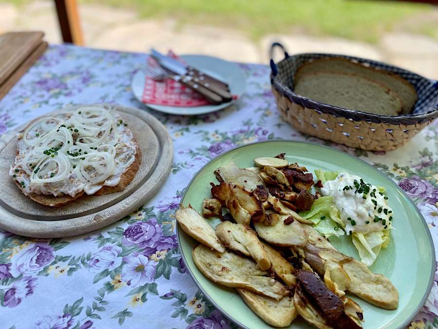 Mushrooms on a plate, cooked